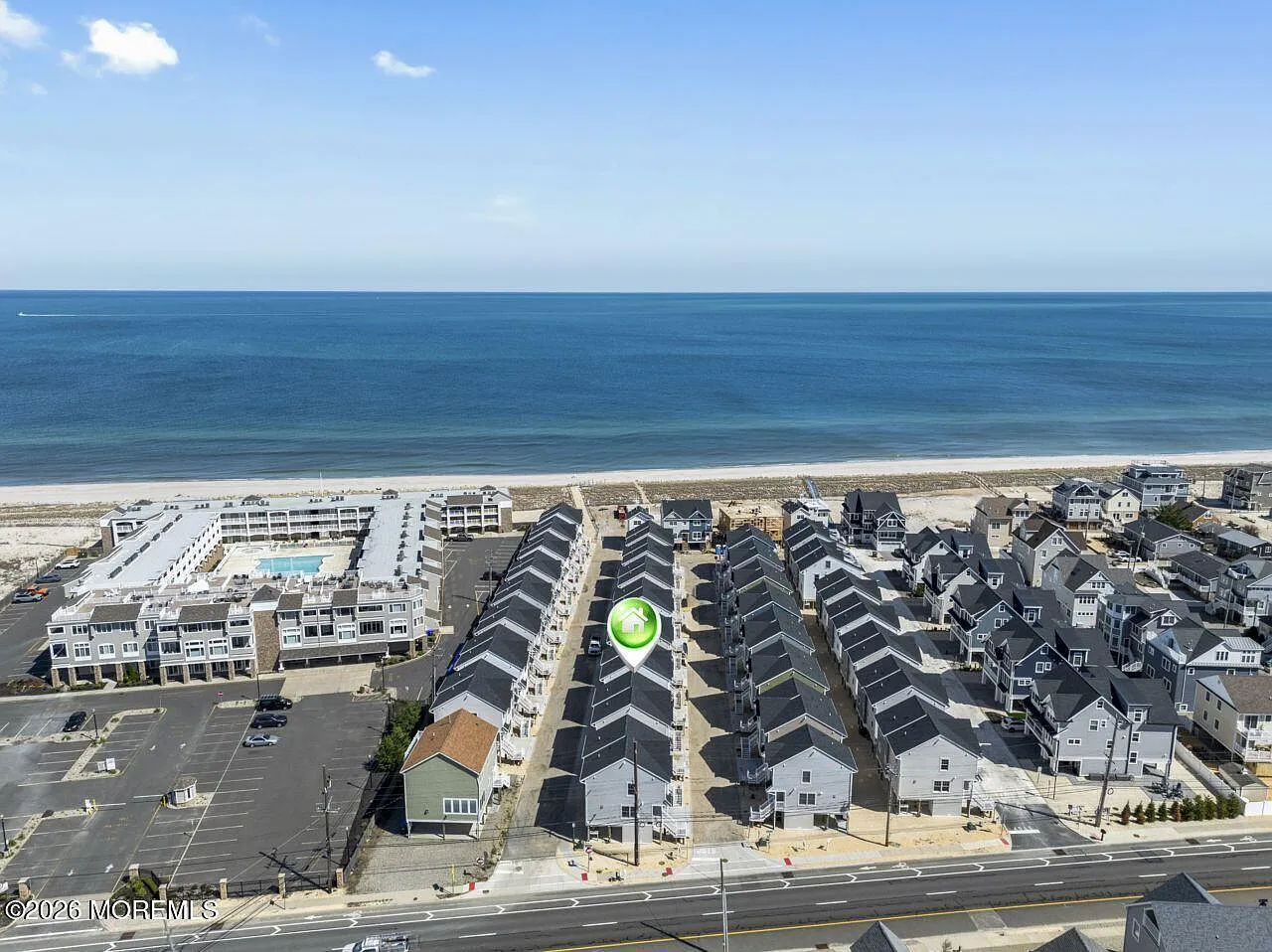 3 bed, 2.5 bath, $3,800 — Photo 1