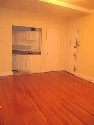 Rented by Living New York | media 21