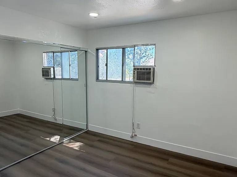 10331 Lindley Ave #209 — Photo 38