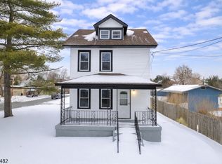 406 Burnt Mill Rd, Cherry Hill, NJ 08003