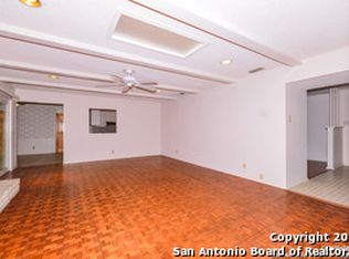 610 Candleglo, Windcrest, TX 78239