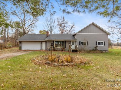 742 Miller Rd, Plainwell, MI, 49080