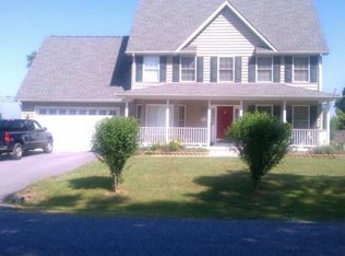 72 Hackney Ln, Charles Town, WV 25414