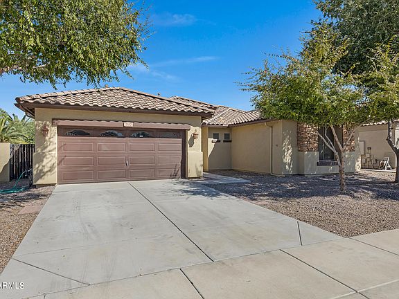 3rd image of 2190 E Iris Drive