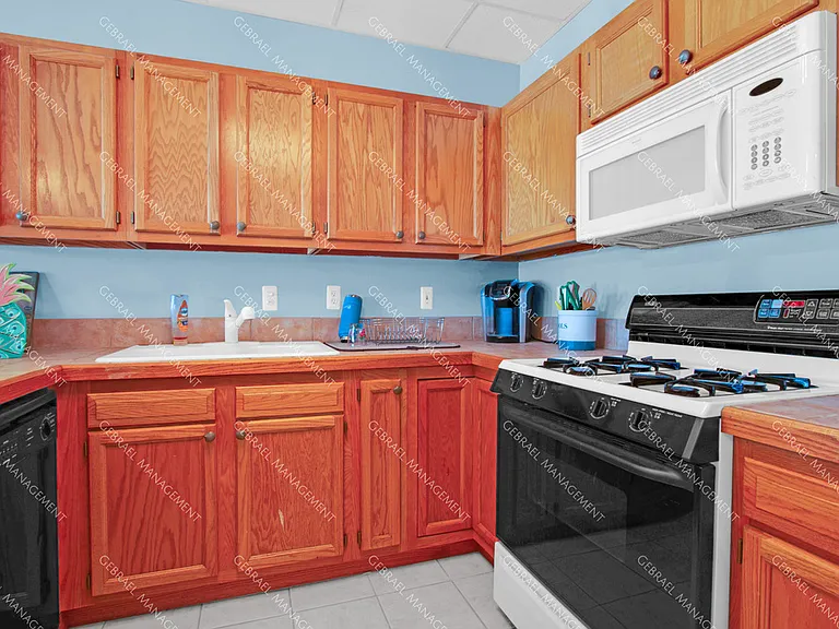 14292 Westman Dr — Photo 13