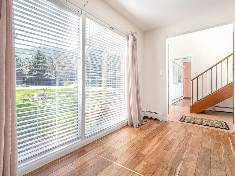 565 Jack Pine Ct — Photo 11