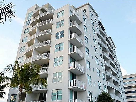 Stunning 1 bedroom for sale with amazing Downtown Miami View!