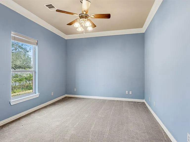 2535 Broadway St — Photo 25