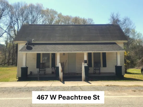 467 W Peachtree St, Woodruff, SC 29388