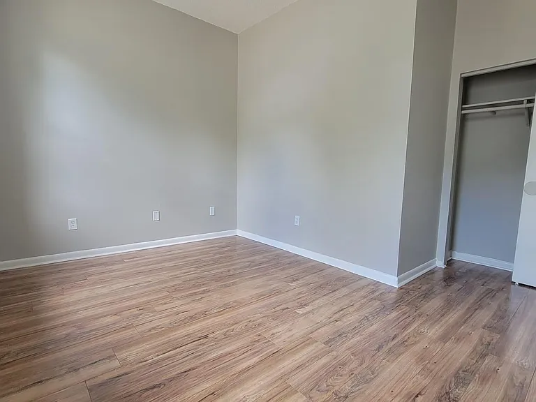 162 Bassett St #3 — Photo 6