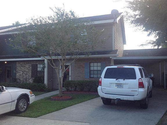 2nd image of 100 Running Deer Dr #A