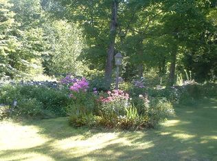 351 Plank Rd, Averill Park, NY 12018