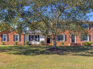 225 Stonegate Ct, Easley, SC 29642