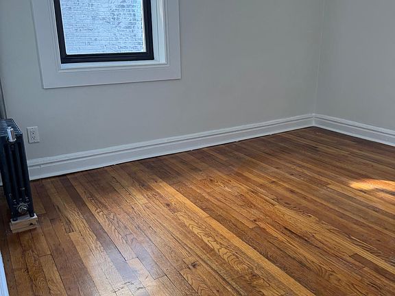 4th image of 4215 34th Ave APT 4J