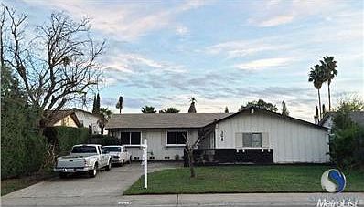 1st image of 3075 Rosemont Dr
