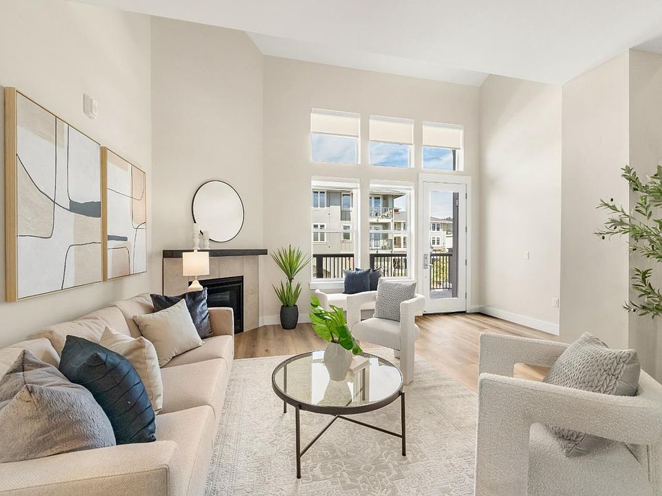 1st image of 136 Aptos Village Way #1