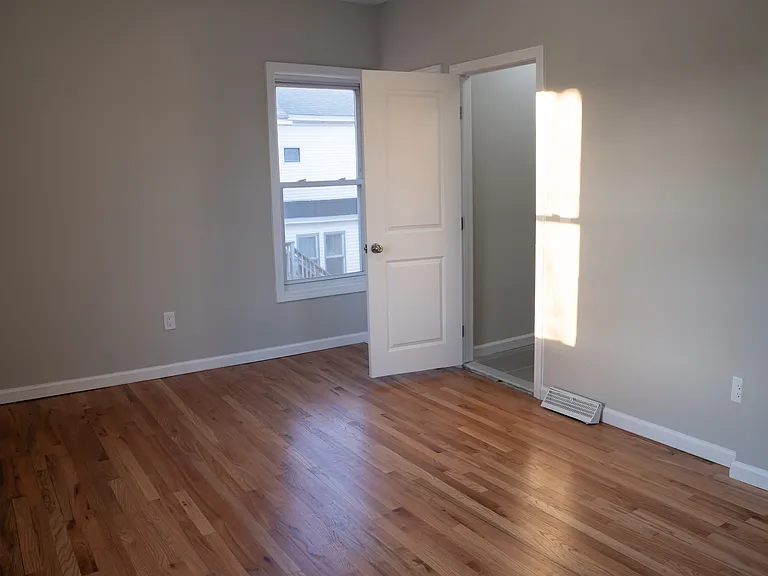57-59 Cottage St #2 — Photo 9