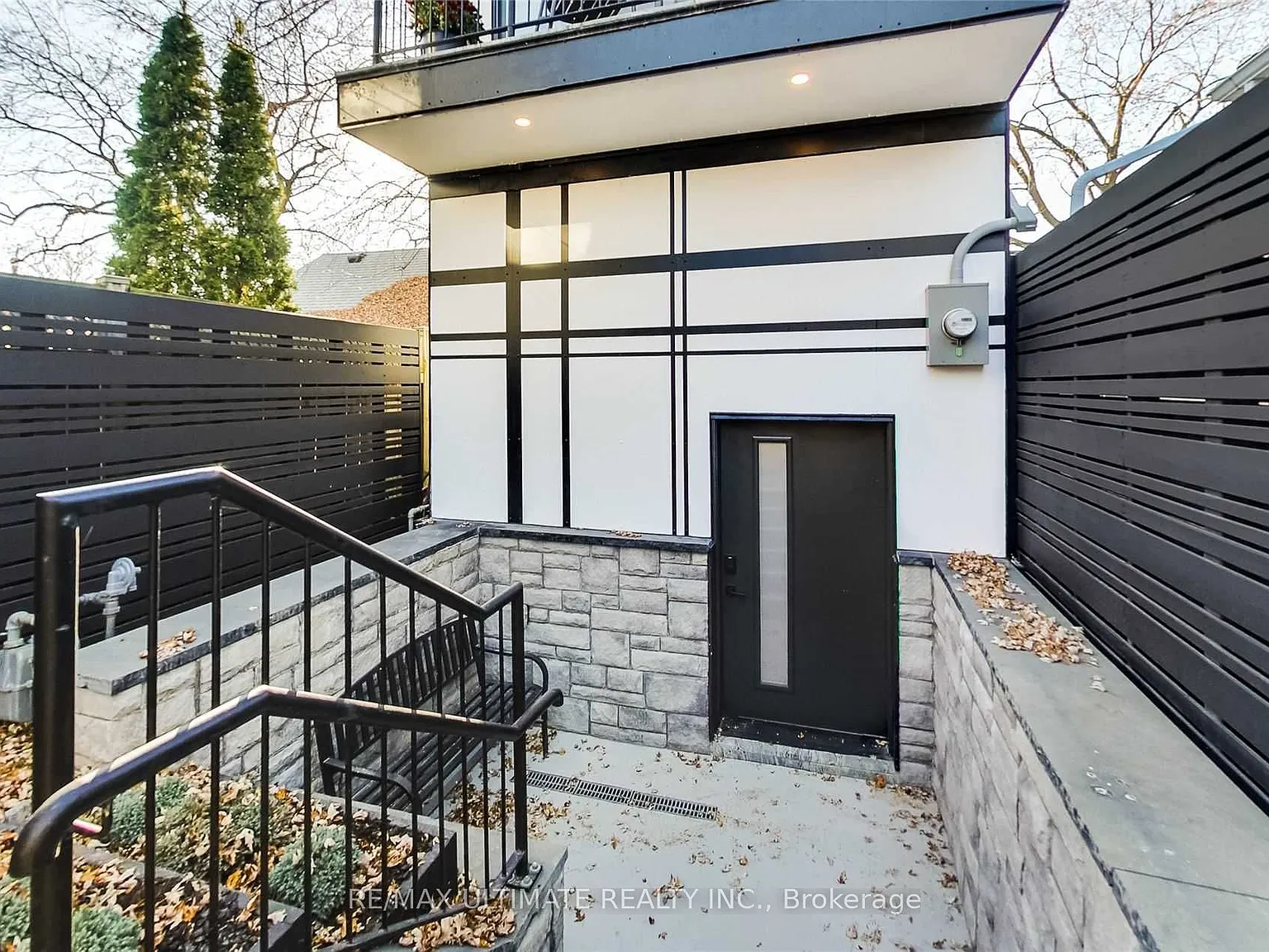 3 bed, $5,650 — Photo 3