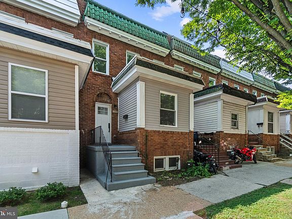 5th image of 2627 Garrett Ave
