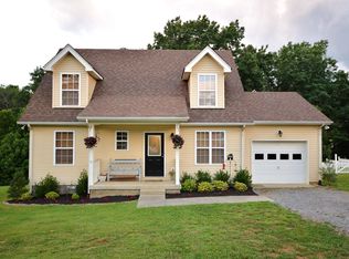 1014 Larkspur Meadows Ln, Portland, TN 37148