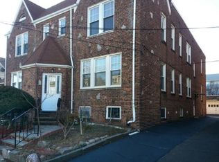 127 Rutherford Pl, Kearny, NJ 07032