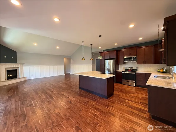 2927 Fenmoor Lane SE, Olympia, WA 98501