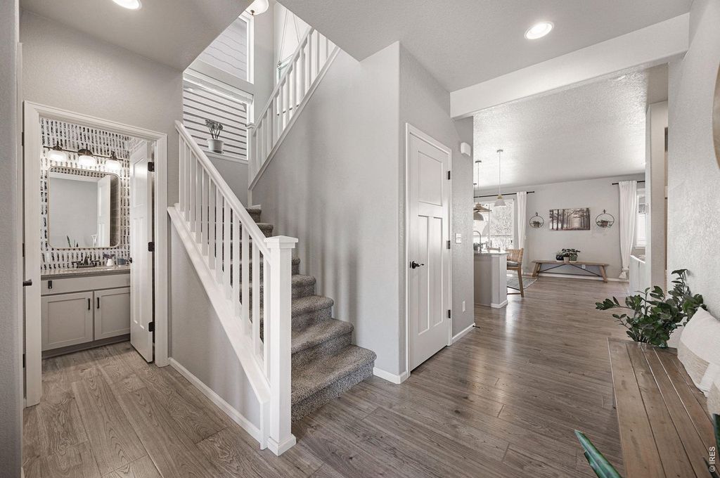 4444 Fox Grove Dr