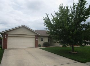 4906 Aspen Ridge Dr, Columbia, MO 65202