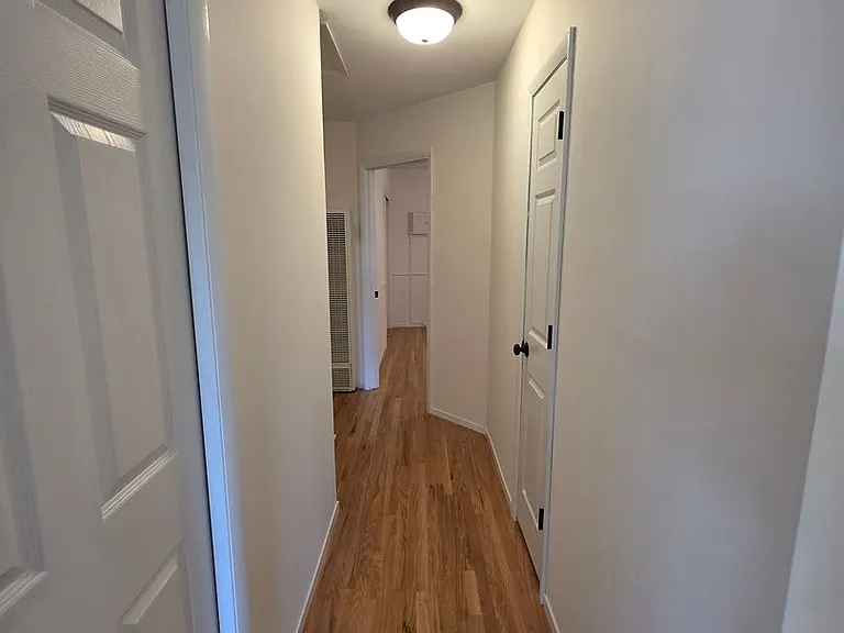 4001 Roland Dr — Photo 29