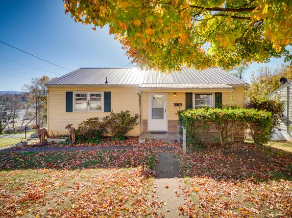 1105 Johnson Ave, Johnson City, TN 37604