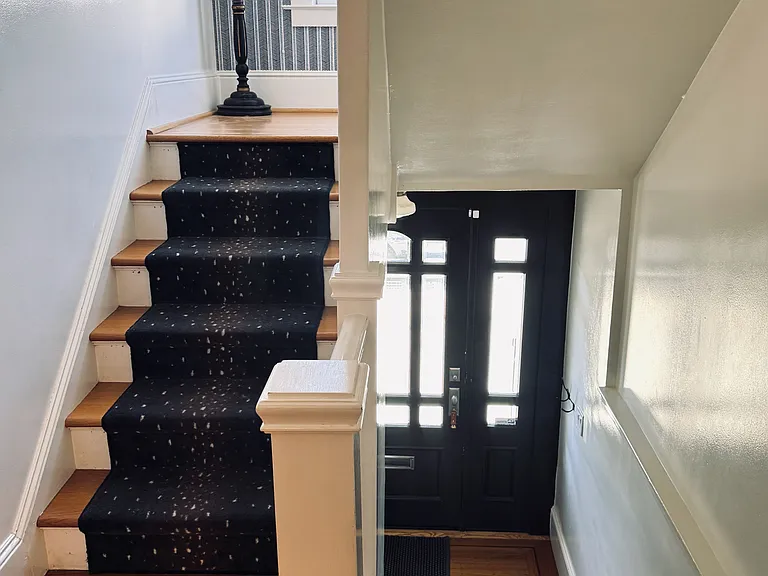 Entry & stairs