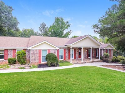 4806 Castlewood Dr SW, Lilburn, GA, 30047
