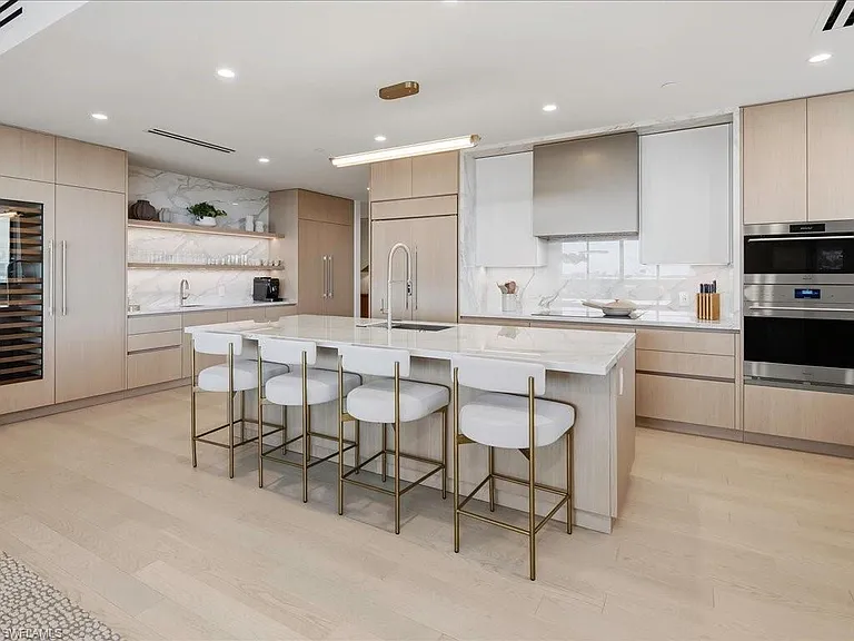 5100 Seagrass Blvd #306 — Photo 17
