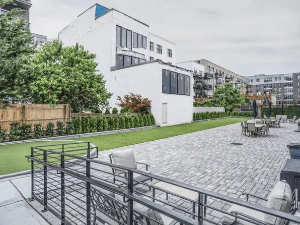 706 Madison Street image 12 of 29