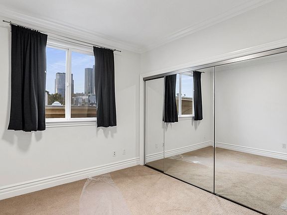 3rd image of 2306 Fox Hills Dr APT 201