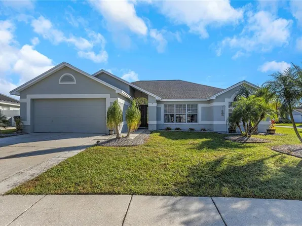 1315 Gangplank Dr, Valrico, FL 33594