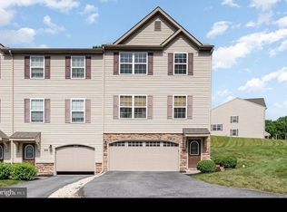 358 Weatherstone Dr, New Cumberland, PA 17070