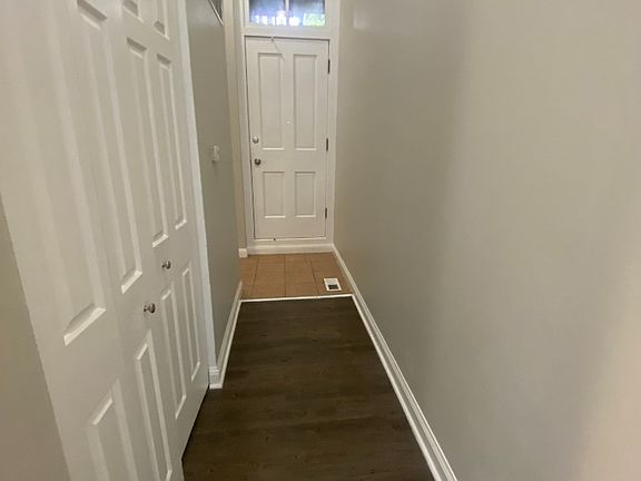 3rd image of 911 Geyer Ave