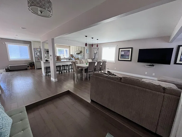 6017 Majorca Ct — Photo 3