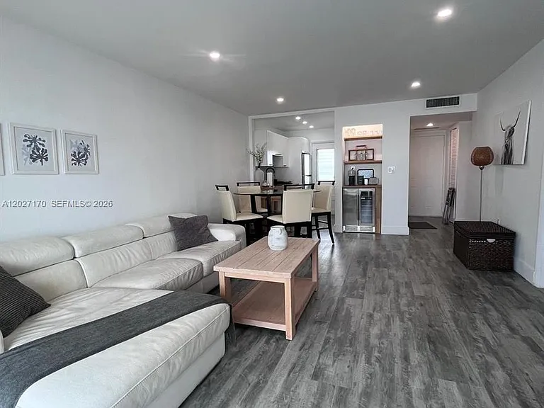 2910 Point East Dr #M609 — Photo 19