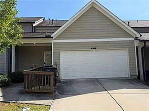3772 Ledgemont Dr — Photo 3