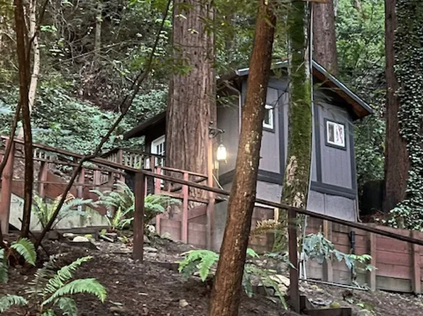 9534 E Zayante Rd, Felton, CA 95018