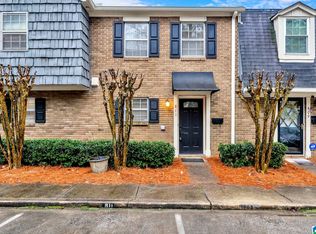 811 Vestavia Villa Ct #811, Birmingham, AL 35226