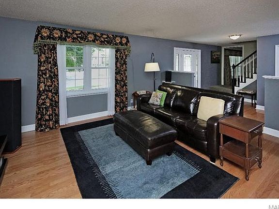 2nd image of 809 Clayworth Dr