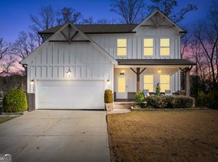 97 Brookstone Ct, Acworth, GA 30101