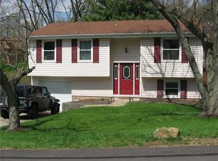 2617 Sapling St, Allison Park, PA