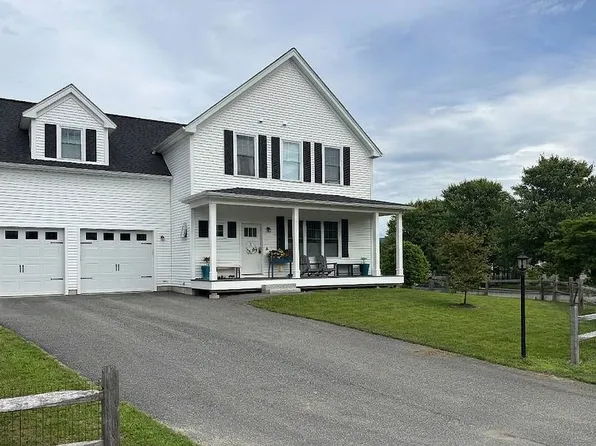 2 White Birch Ln, West Lebanon, NH 03784