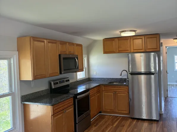111 High St #2, Clinton, CT 06413