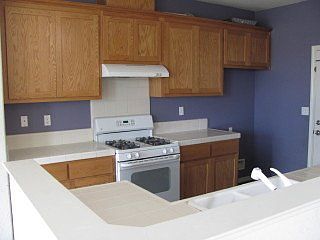 5th image of 180 Franich Dr