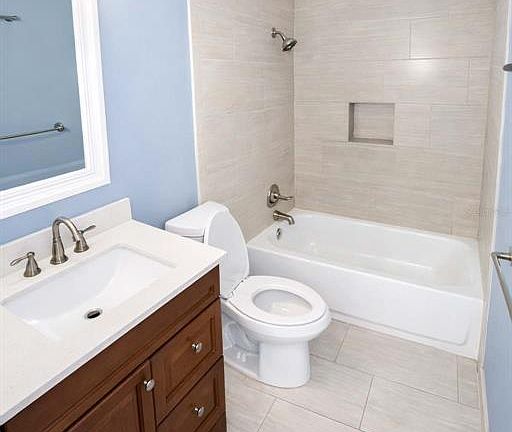 5th image of 605 SW 75th St APT 103